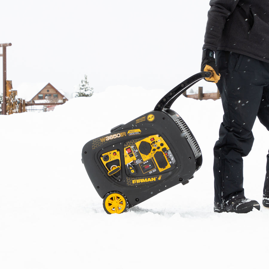 FIRMAN® Inverter Portable Generator 3650W Remote Start #W03383