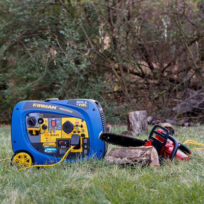FIRMAN® Dual Fuel Inverter Portable Generator 4125W Electric Start with CO Alert #WH03342